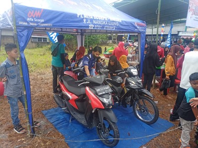 Pameran Yamaha Alfa Scorpii di Jalan Duyung Pekanbaru.(foto: istimewa)